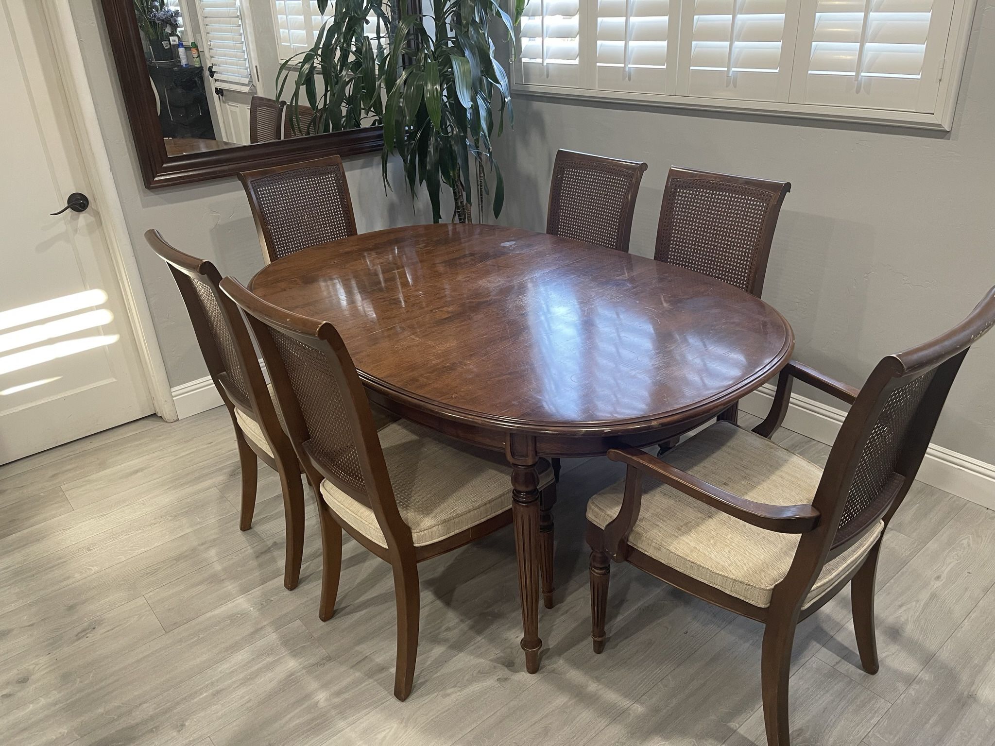 Ethan Allen dining table set by Baumritter Maple Wood With 2 Leaves and