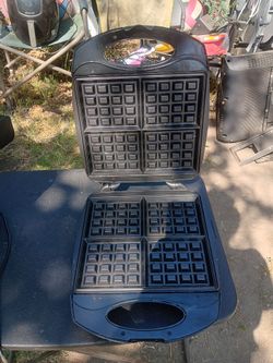 !! Waffle Maker  Works Great Firm Price