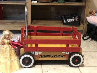 Radio Flyer Young Tyke Wood Wagon
