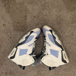 JORDAN 6 UNC SIZE 10.5