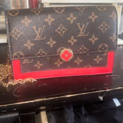 Louis Vuitton Flore Chain Wallet