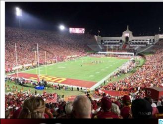 USC Football vs Louisiana