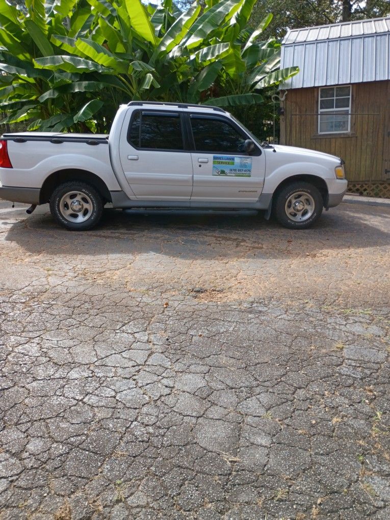 2002 Ford Explorer Sport Trac
