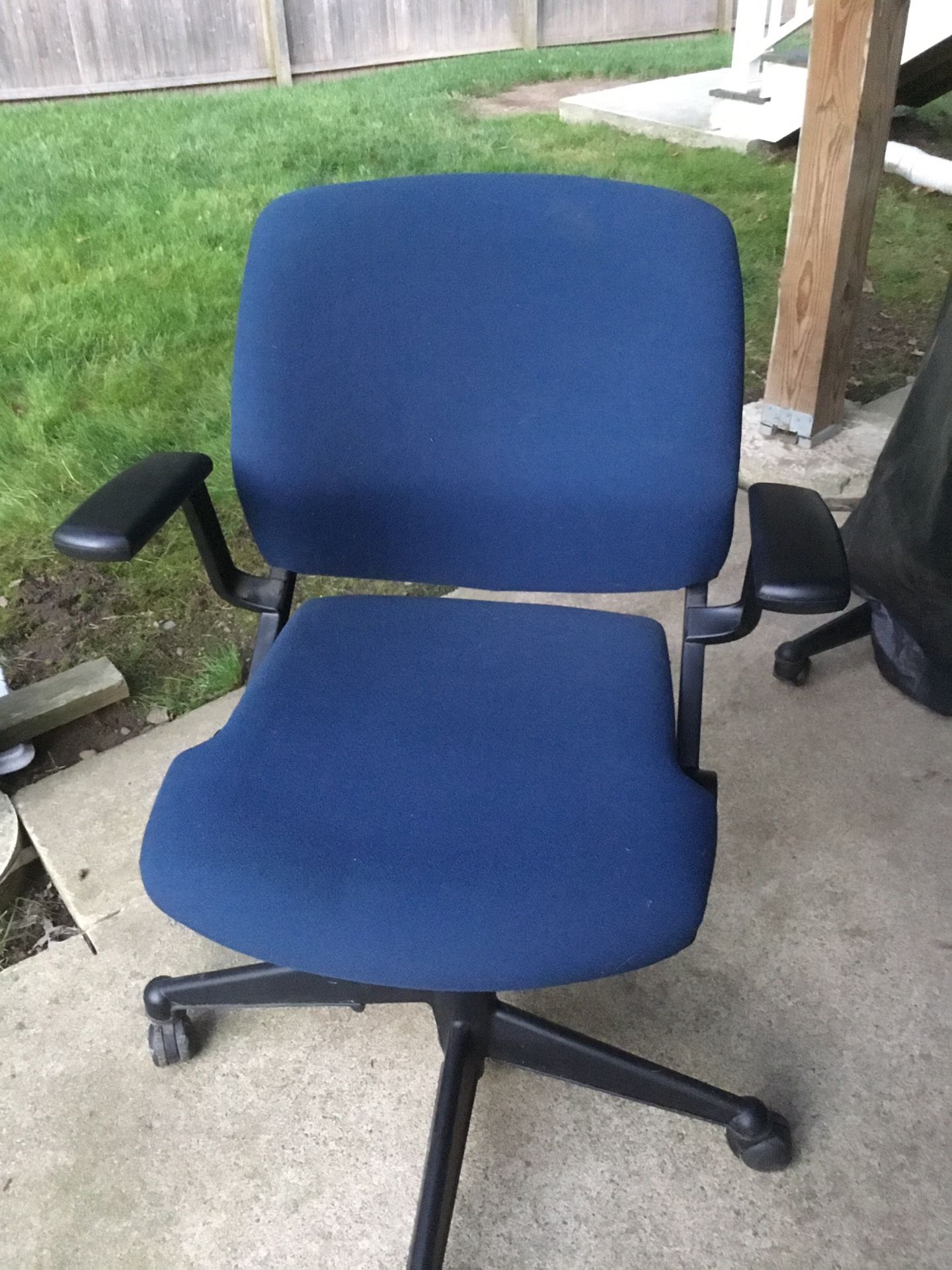 Steelcase Office Chair new