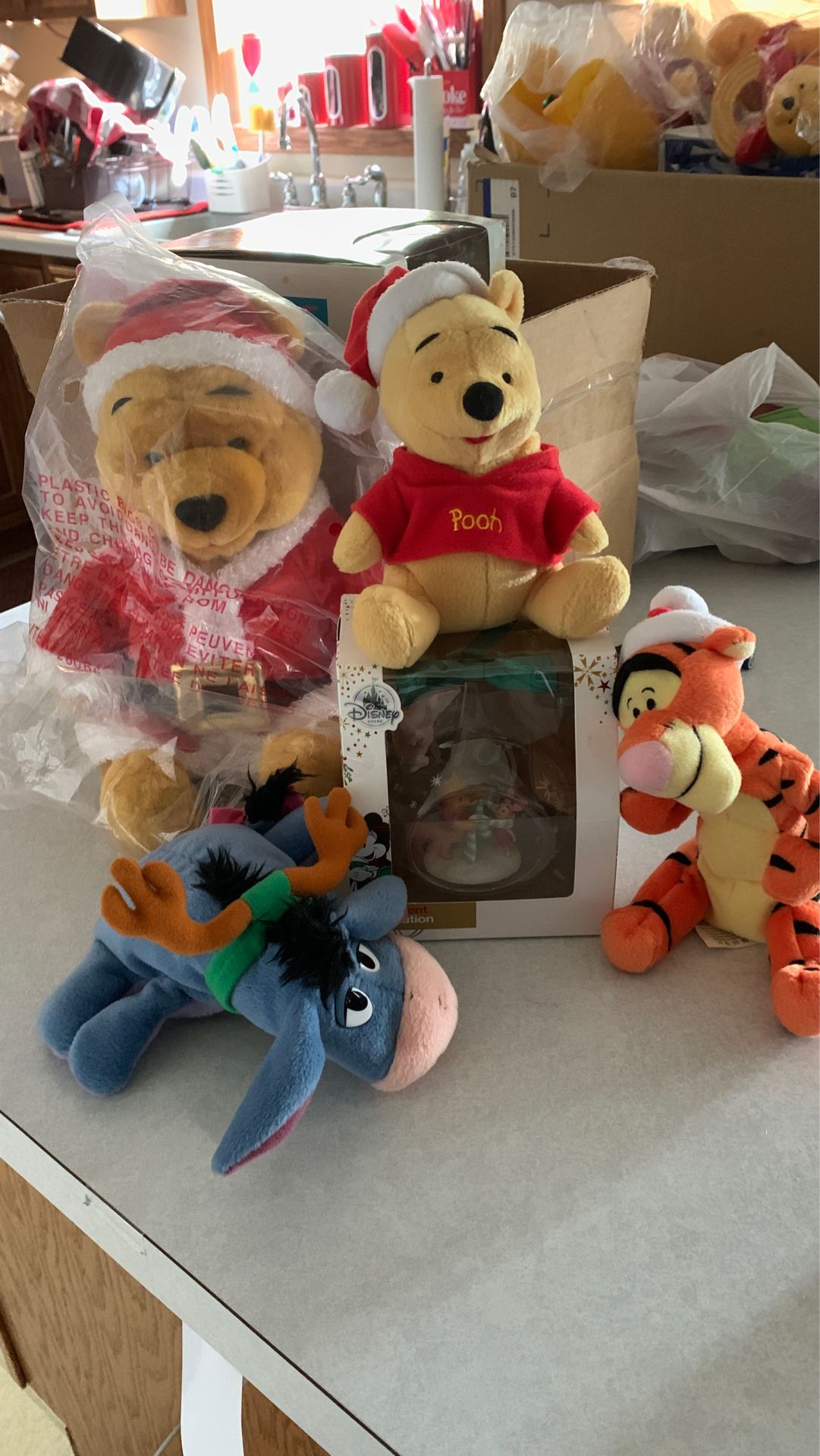 Disney:Pooh Christmas package