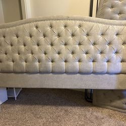 Cal King Bed With Mattress 