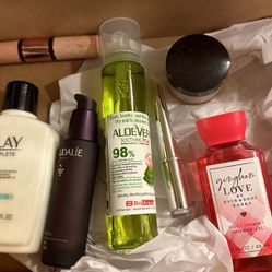 Makeup/ Skincare