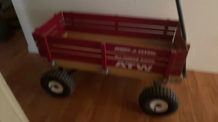 Kids radio flyer wagon