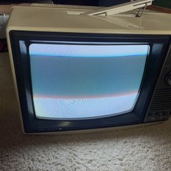 1970S Vintage Color Tv, Solid-State Crt Gamers Sears Tv Television