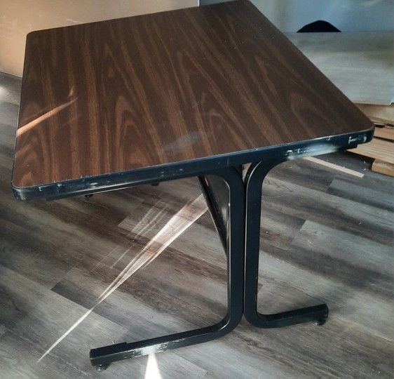Sturdy Desk