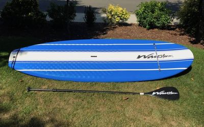 Badass Wavestorm Paddle Board With Paddles