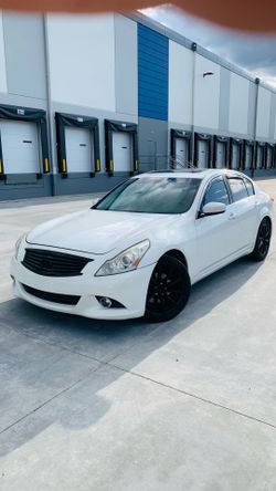 2013 Infiniti G37