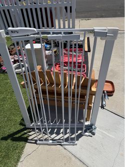 Baby  Gate - Great Condition