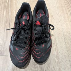 Adidas Predator Size 7 1/2 In Mens