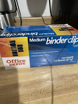 Medium Binder Clips: 12 boxes 📦 of 12: BRAND NEW! OFFICE DEPOT.