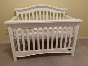 Bonavita Hudson II Lifestyle Convertible Crib