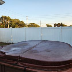 Brand New 8x8 Ft Hot Tub Cover