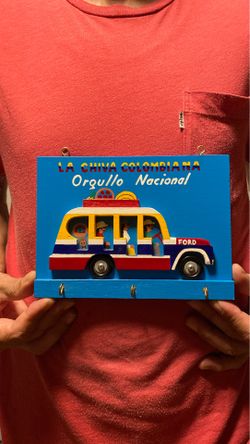 Colombian keys holder