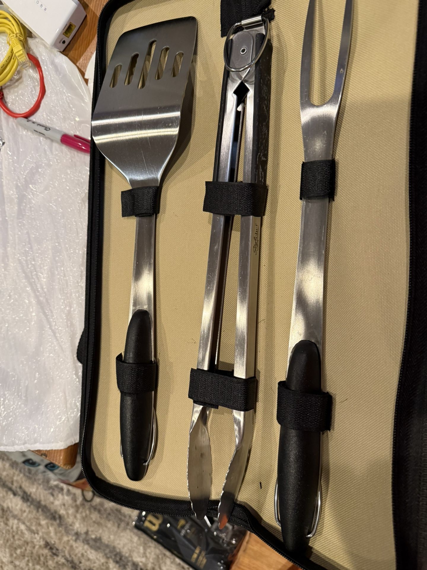 New In Case Barbecue Tools Set