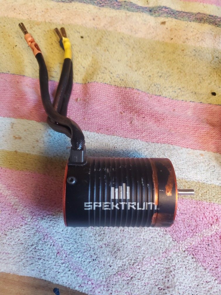 Spektrum Firma 3300 Motor