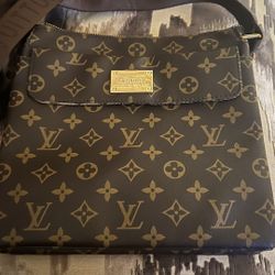 Crossbody Purse