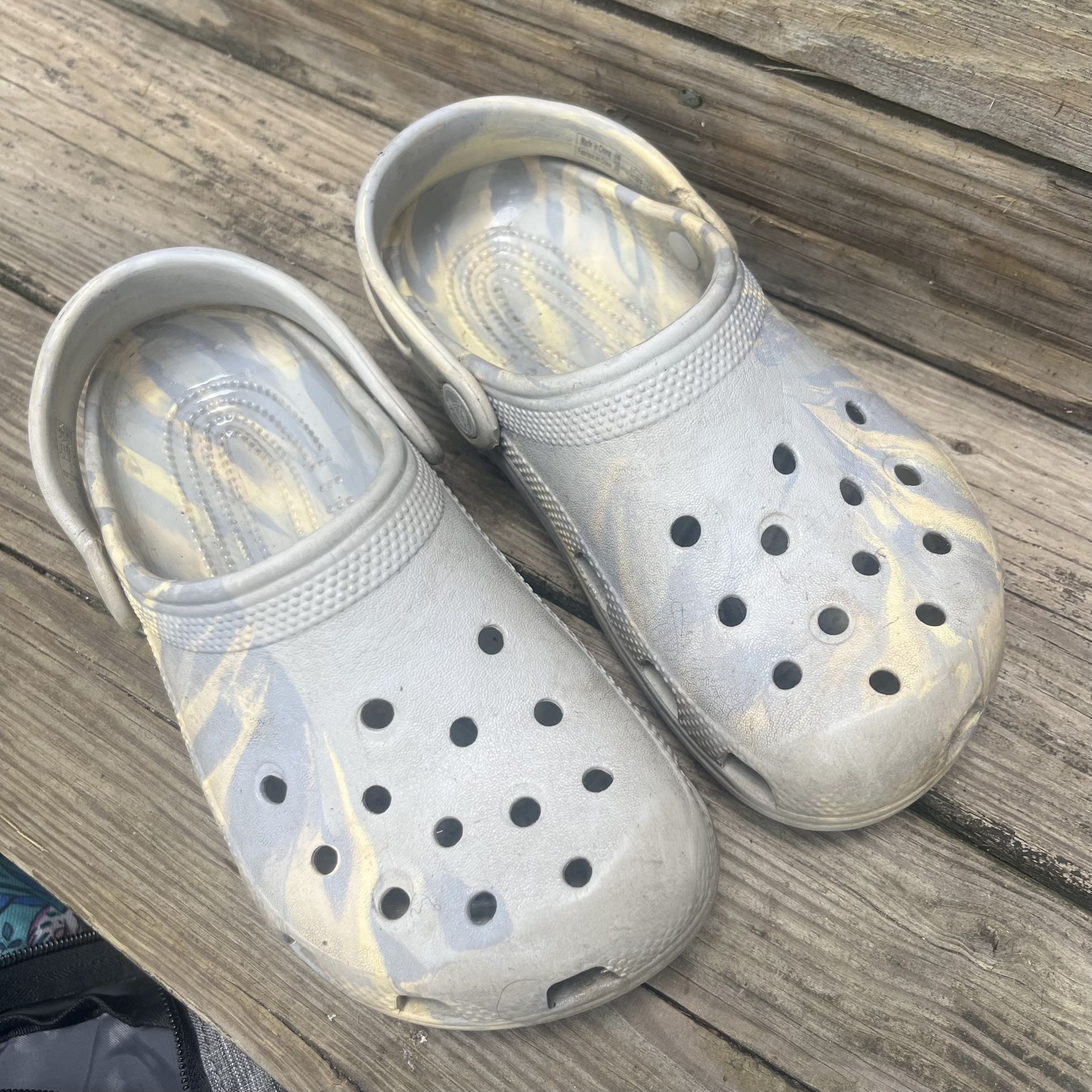 Crocs Youth Kids Size 2