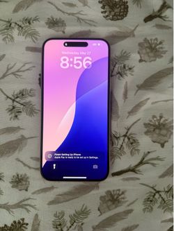 iPhone 15 Plus (pink)