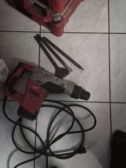 Milwaukee rotary chippy hammer