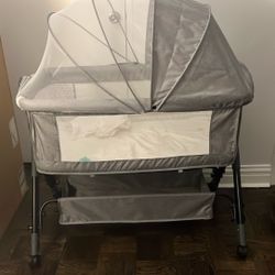3 in 1 Baby Bassinet Bedside Sleeper