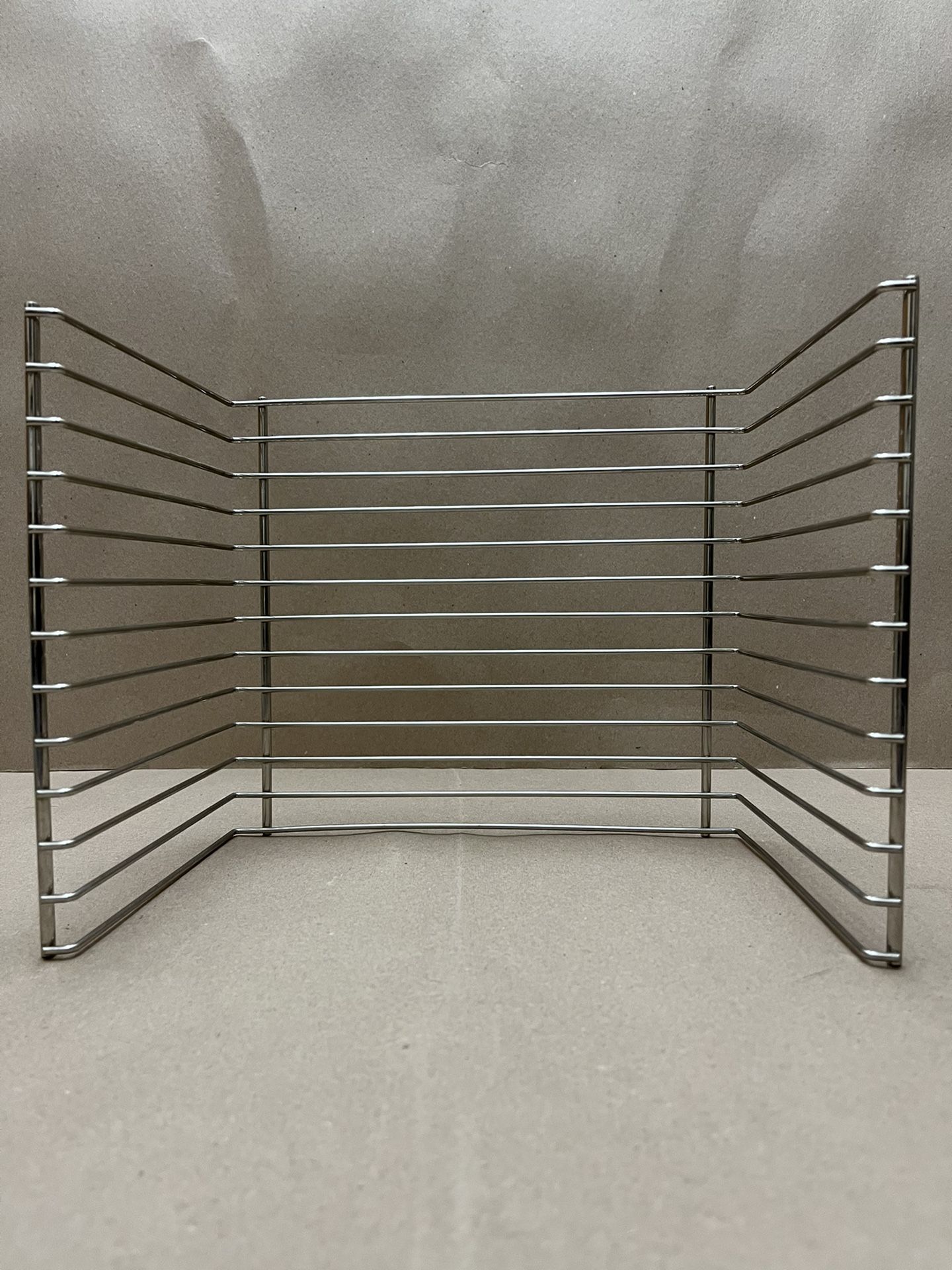 Mellissa And Dough Wooden Puzzle Metal Rack