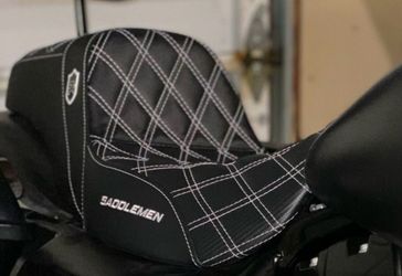 Saddle man seat like new