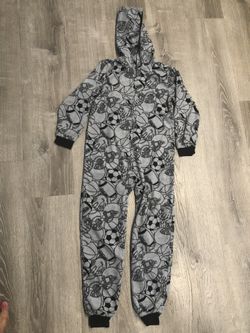 Boys Onesie Size (1) M (2)L