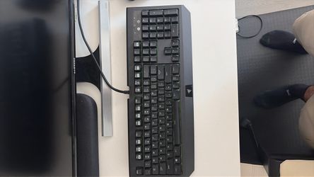 Gaming monitor/keyboard&mouse