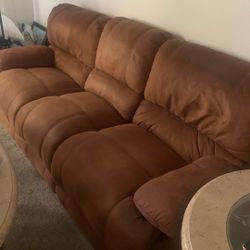 Couch Brown / 7ft Ends Recline Good Condition $50