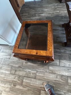 End table
