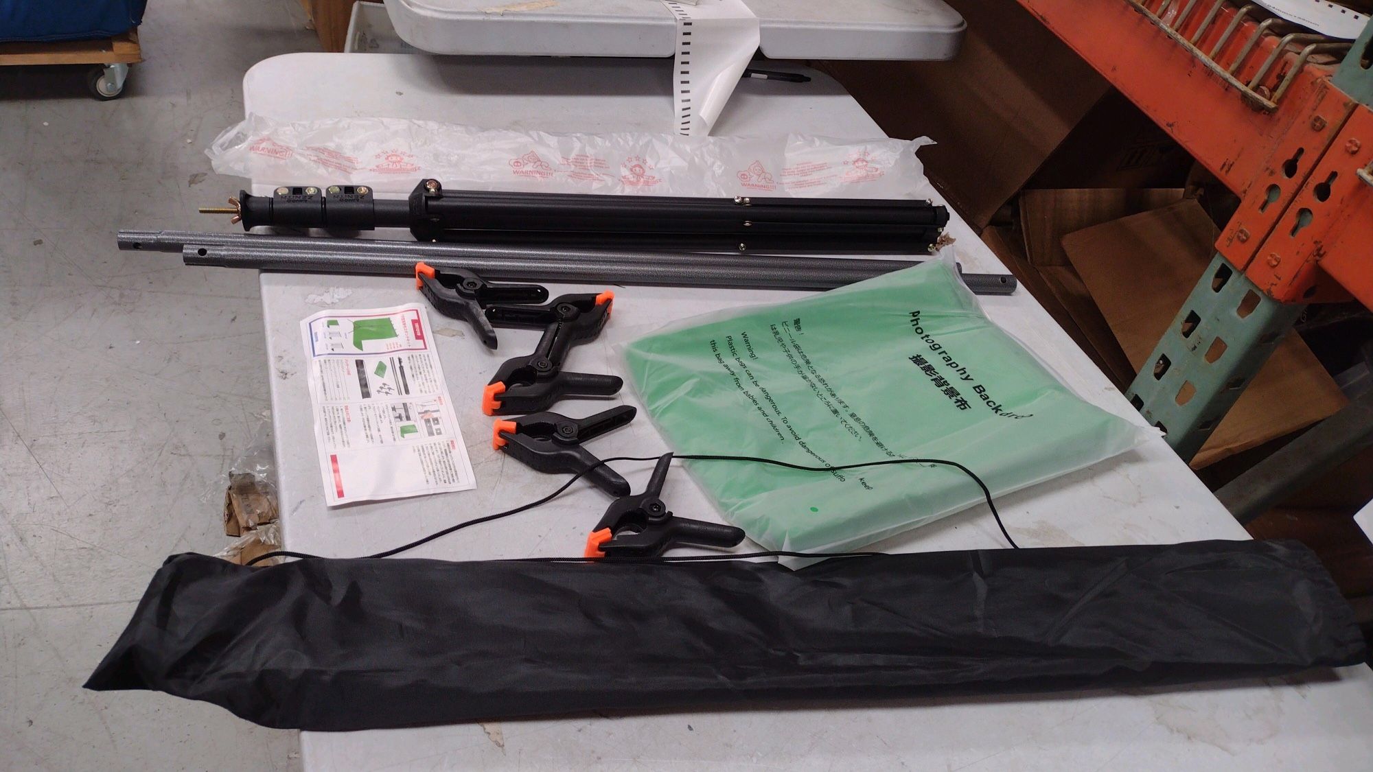 Green Screen Backdrop Kit, 5 x 6.5 ft Portable Chromakey Green Screen with T-Shaped Stand & Carrying Bag & 5 Clamps, Greenscreen Background for Stream