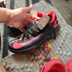 Kevin Durant KD Nike Shoes