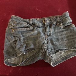 Low rise blue denim shorts