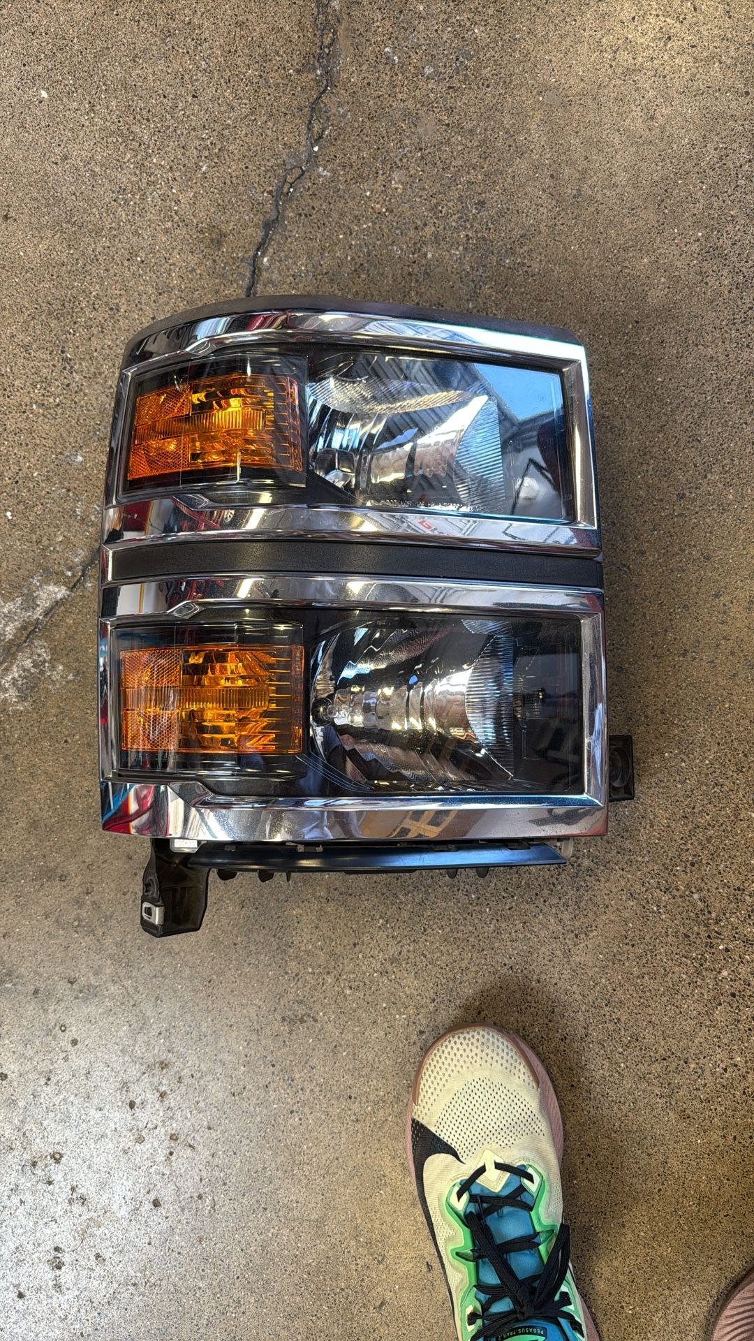 2014-2015 Silverado Headlight