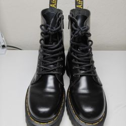 Dr. Martens Jadon Platform Boot W/8