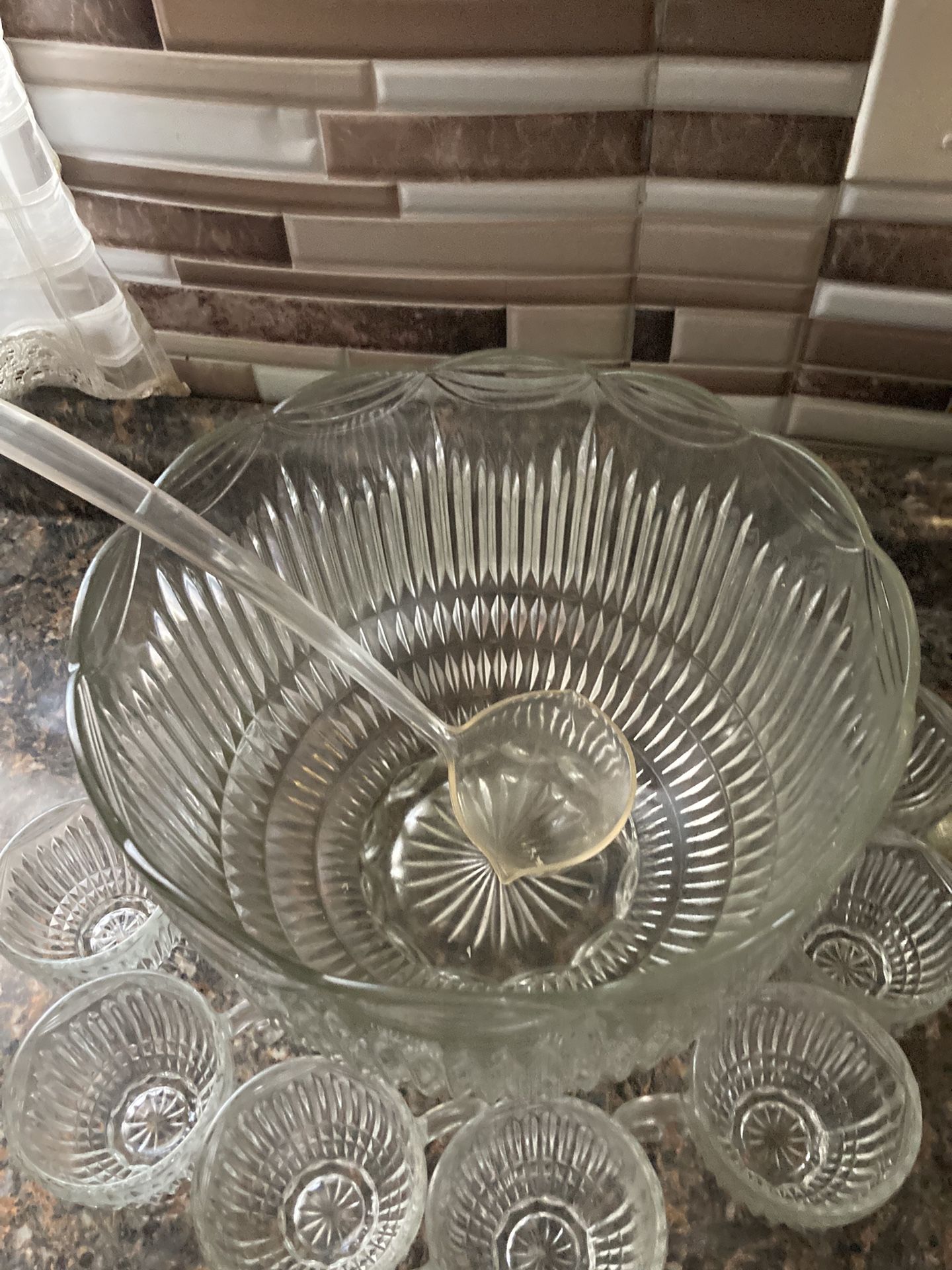 Antique Glass Punch Bowl With 9 Glass Cups