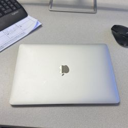 MacBook Air M1