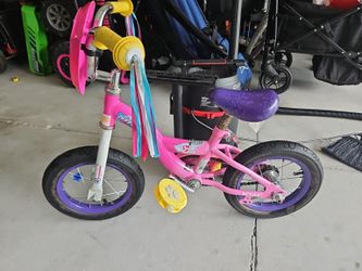 Paw Patrol Skye 12" Kids Bike with Training Wheels
