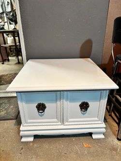 White Wood End Table with Cabinet Storage