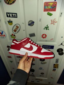 Dunk Low "Gym Red" Size 9.5
