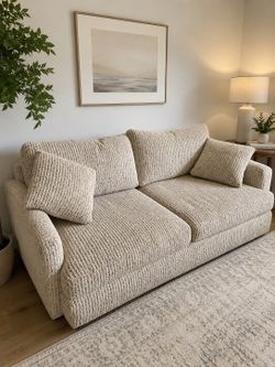 Crate & Barrel - Lounge 83” Sofa (Professionally Reupholstered last year)