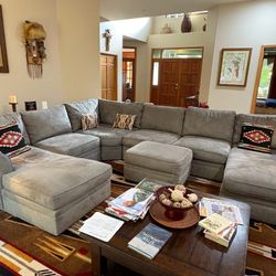For Sale——Pottery Barn 5 Piece Sectional W/ Ottoman