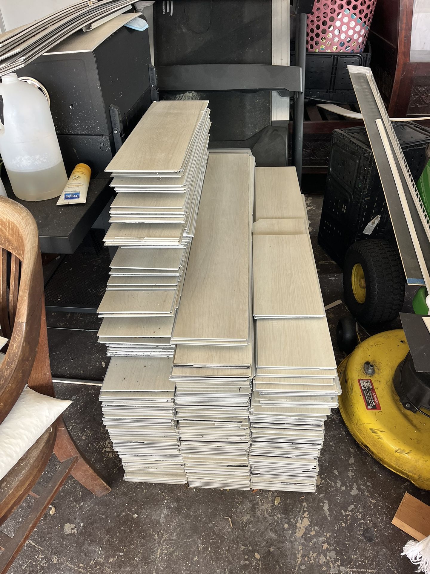 FREE ( Vinyl Flooring)