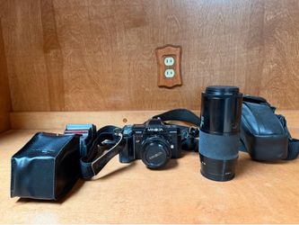 Minolta 7000 camera