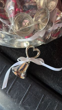 Wedding favors - silver bells / name /place markers